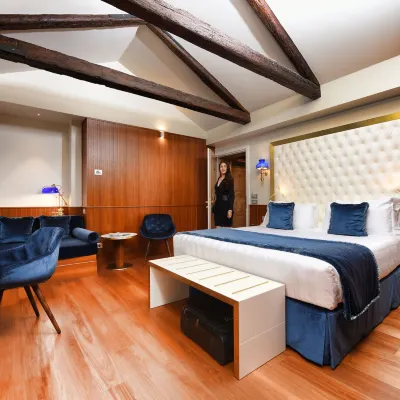 سانتا كروتش بوتيك هوتل Hotels near سان بولو
