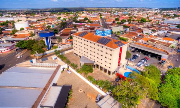 Hotel Golden Park Uberaba by Nacional Inn