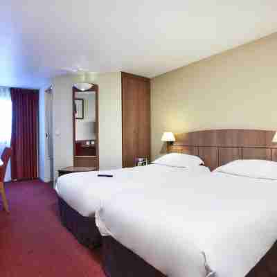 Hôtel Kyriad Rooms