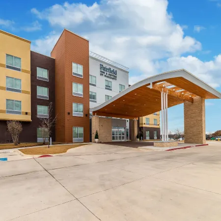 Fairfield Inn & Suites Gainesville I-35
