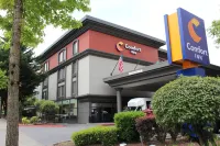 Comfort Inn & Suites Sea-Tac Airport Hotels in Seattle