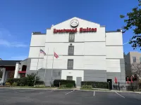 Brentwood Suites, Ascend Hotel Collection