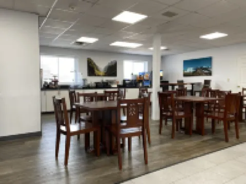 雪松灣酒店 桑達斯基酒店