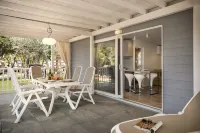 Maistra Camping Amarin Mobile Homes - Lemmikkieläimet sallittu