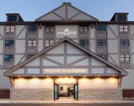 ホテル ロイヤー アーバナ シャンペーン タペストリー コレクション by ヒルトン イリノイ大学 - デパートメント・オブ・マザマティックス周辺のホテル