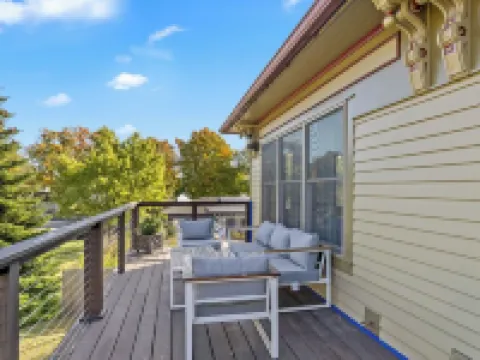 Douglas Retreat - Two bedroom condo with High-Speed WIFI, AC, Washer/Dryer. Hotels in Douglas