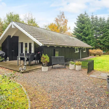 6 Person Holiday Home in Ansager