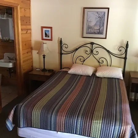 Andruss Motel