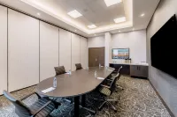 Hyatt House Winnipeg South/Outlet Collection Hotels in Winnipeg