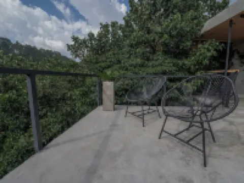 Kafen Hotel Hotels in Juayua