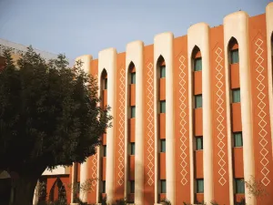 아잘라이 호텔 와가두구