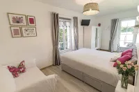 Les 4 Saisons Hotels in Beny-sur-Mer