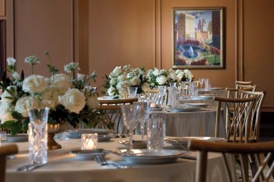 結婚披露宴サービス アロフト デトロイト アット ザ デイビッド ホイットニーの写真