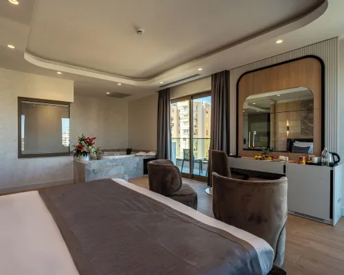 Awen Lara Hotel Photos