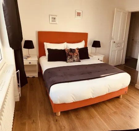 La Maison de Louisette Отели в г. Мелан