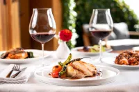 Black Walnut Inn & Vineyard Hotels in Dundee