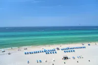 Beautiful Condo with Spacious Balcony to Enjoy Fascinating Ocean View - Unit 1002 by RedAwning
