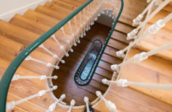 埃斯特雷拉-由海格套房管理