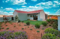 Salty Springbok, Langebaan, 6-Sleeper - Parkplatz