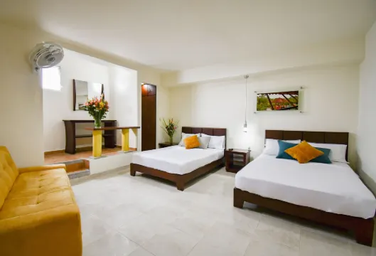 Hotel Mónaco Armenia