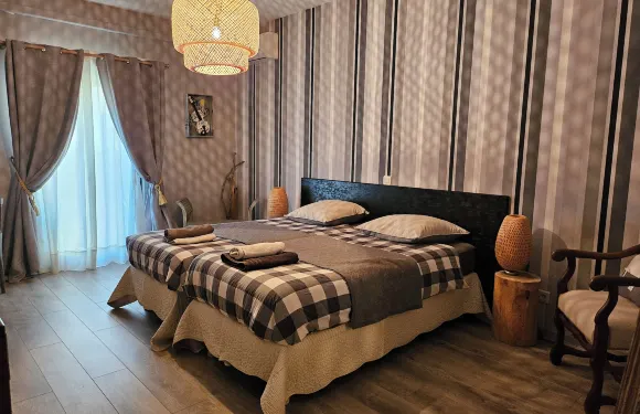 克勞斯阿拉萌旅館