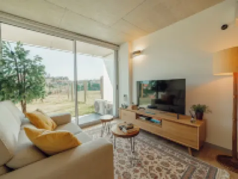 Amazing Pool Apartments by Vacationy Hotels in Mafamude