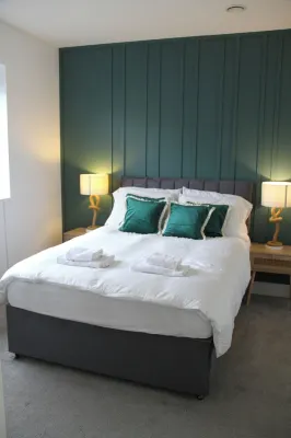 東街港灣 - 科爾切斯特的現代公寓 Hythe附近的飯店