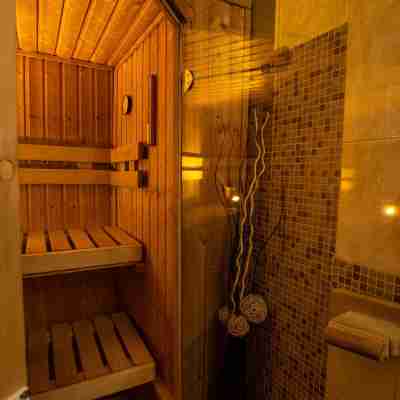 Dóm Hotel Fitness & Recreational Facilities