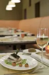 UNA HOTELS T Hotel Cagliari - 早餐