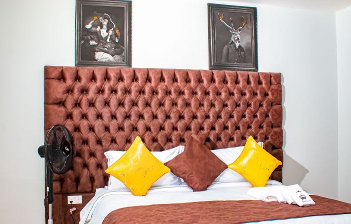 Luxury 3 Bedroom Self Catering Apartment- Masvingo