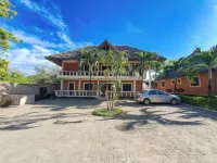 Diani Campsite and Cottages