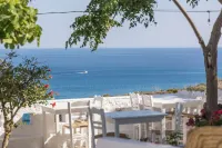 Summer Residence - Sea View Retreat in Provatas, Milos - วิวทะเล