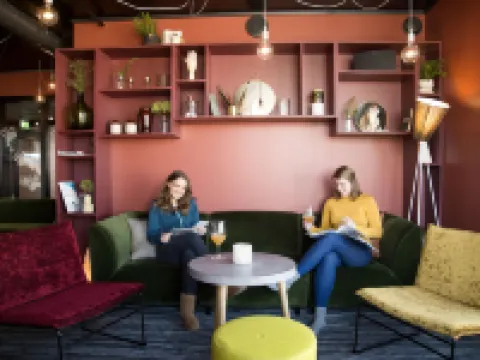 Svalbard Hotell | the Vault Hotels in Longyearbyen