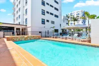 Windward Apartments - Pool