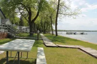 Viking Bay Resort and Lodge Hotels in Douglas County