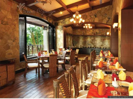 Ocean Spray Отели в г. Manjakuppam