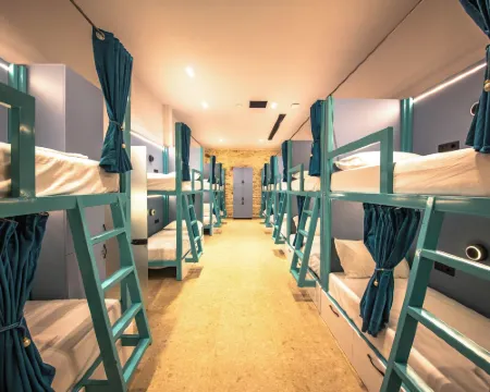 維加43號旅館 薩蘭達酒店