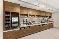 博茲曼四角希爾頓惠庭套房飯店 - 早餐