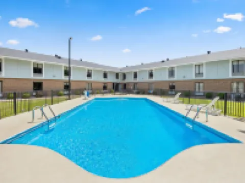 Super 8 by Wyndham Harrison AR ハリソンのホテル