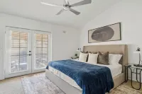 The Chilton - Top-notch Tempe, AZ home, desirable central location!