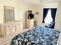 Sea Breeze Escape - Cozy 2B/2B in Direct Oceanfront Complex with Heated Pool