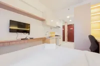 Comfy Studio Room at 31St Floor Sky House BSD Apartment