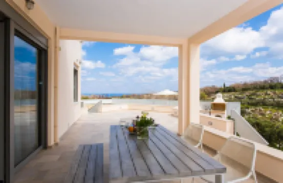Deluxe Villa Ianthos - Outdoor Hot Tub & Kids Pool