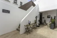 Alameda Exclusive House Hotels in Olhao