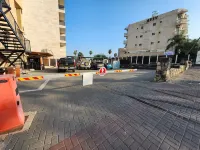 Tiberia Hotel - parking