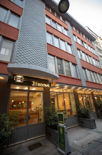 21 ルームズ ホテル