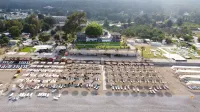 Sandhill Hotel
