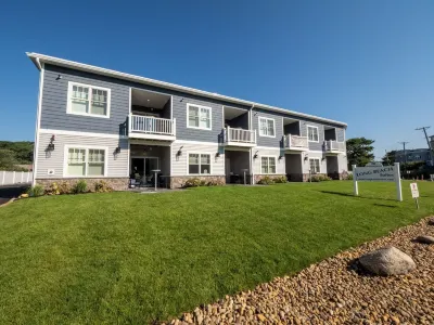 Long Beach Suites Hotels in Gloucester
