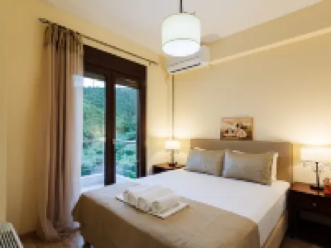Seaside Getaway - Aelia Villa's Dreamy Paradise Hotels in Petalidi