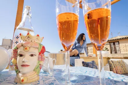 Kèramos Luxury Rooms Отели рядом с достопримечательностью «Casa Museo Del Sapone»